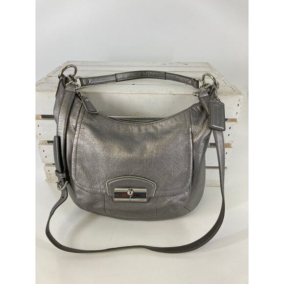 COACH 19303 MEDIUM SILVER METALIC LEATHER CROSSBODY BAG - Picture 1 of 16